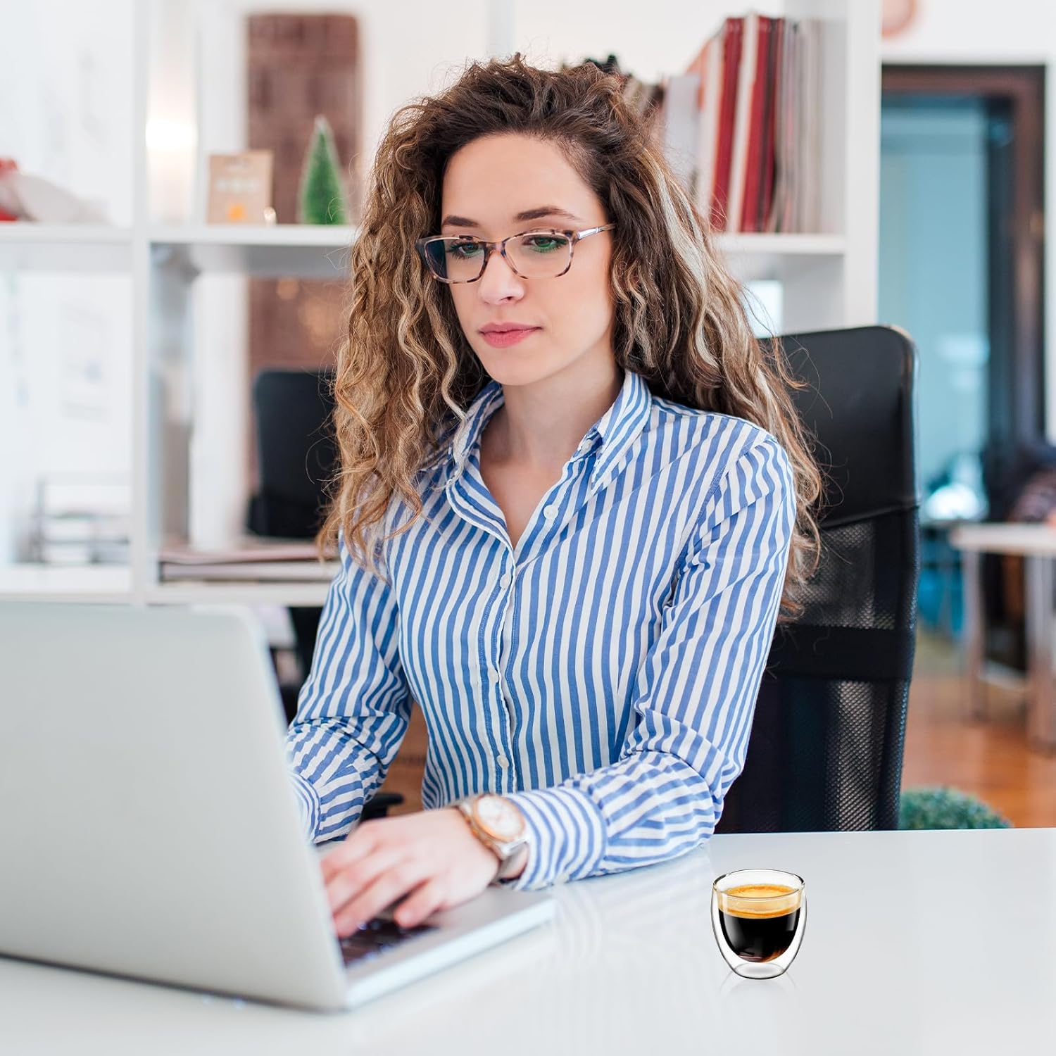 Indulge in Elegance: Set of 2 Insulated Double-Walled Espresso Cups - Perfect for Your Favorite Brews